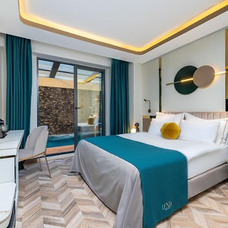 Lexia Hotels Анталия Екстериор снимка