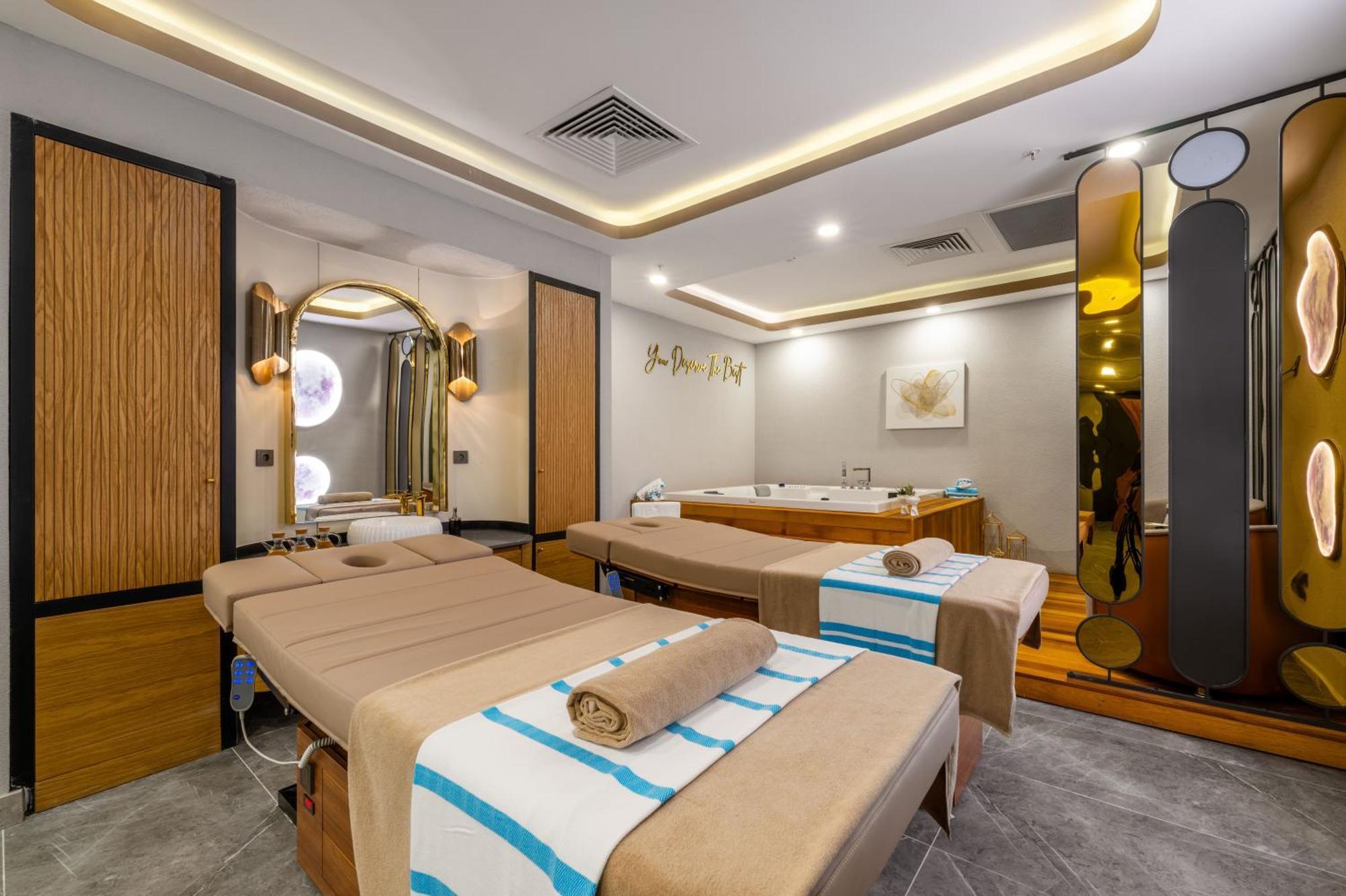 Lexia Hotels Анталия Екстериор снимка
