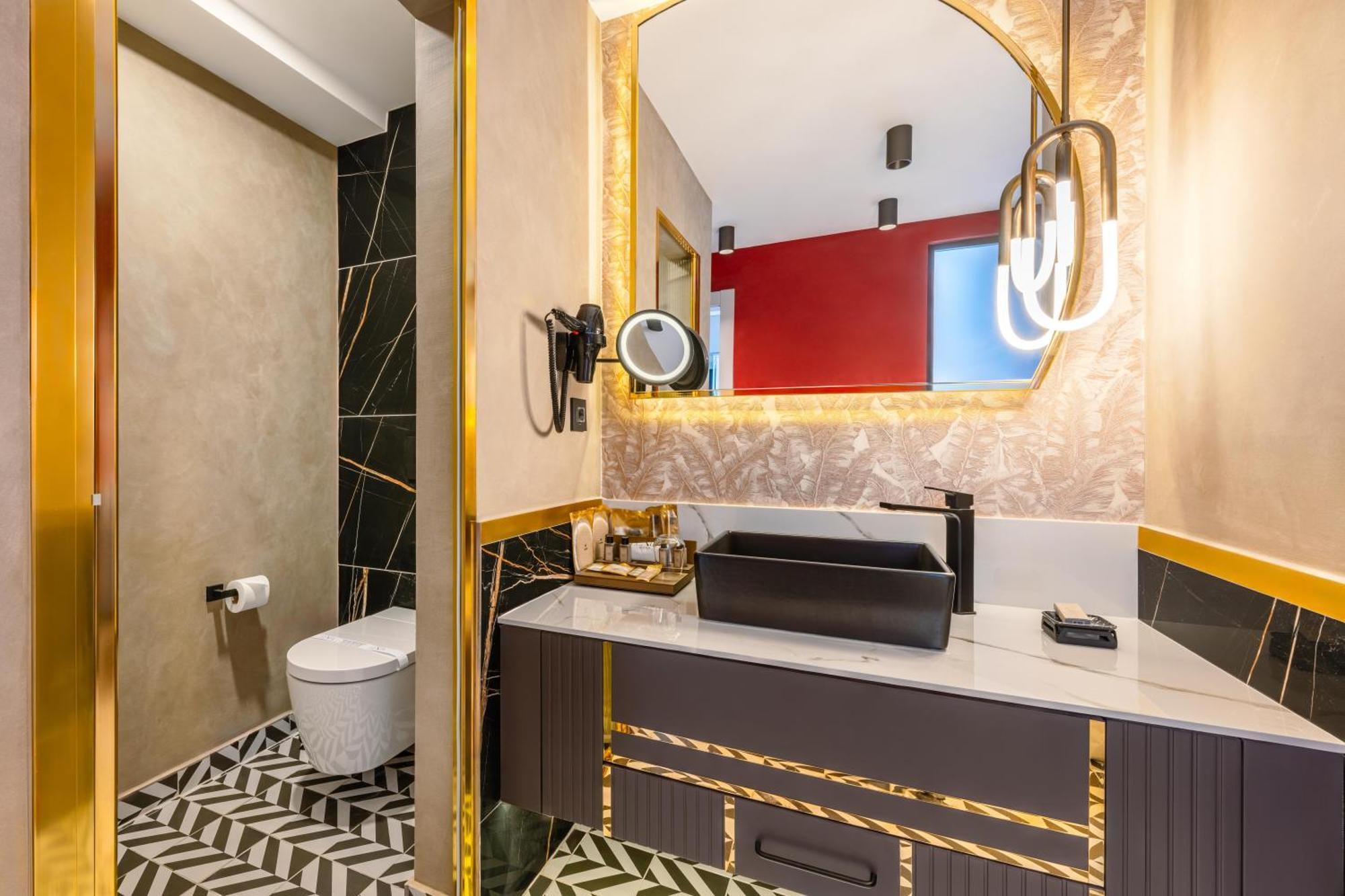Lexia Hotels Анталия Екстериор снимка